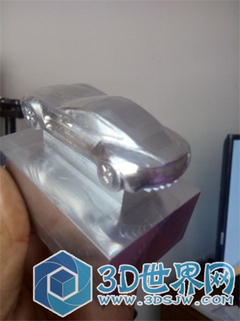 左后.jpg