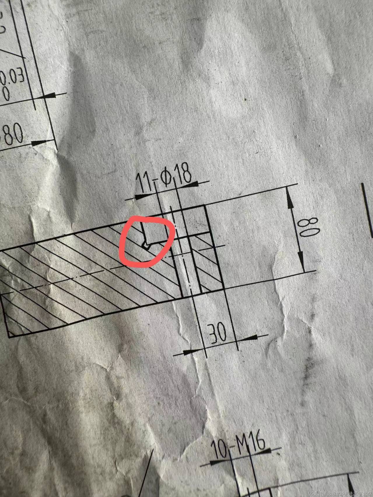 画红圈的地方需要加工